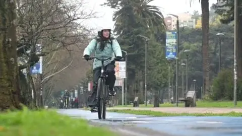 Concepción impulsa el uso de las bicicletas con taller mecánico gratuito itinerante en barrios de la ciudad