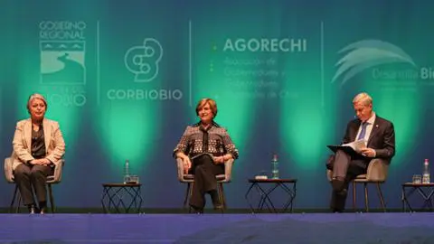 Los temas que se tomaron el debate presidencial de la Cumbre de las Regiones