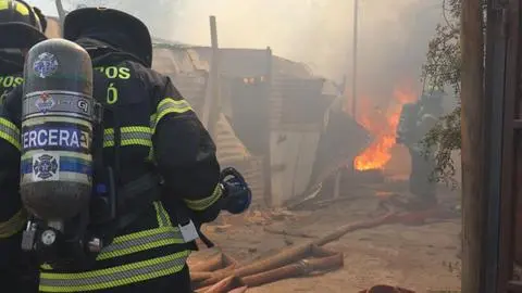Declaran Alerta Roja en Copiapó por incendio forestal cercano a zonas habitadas
