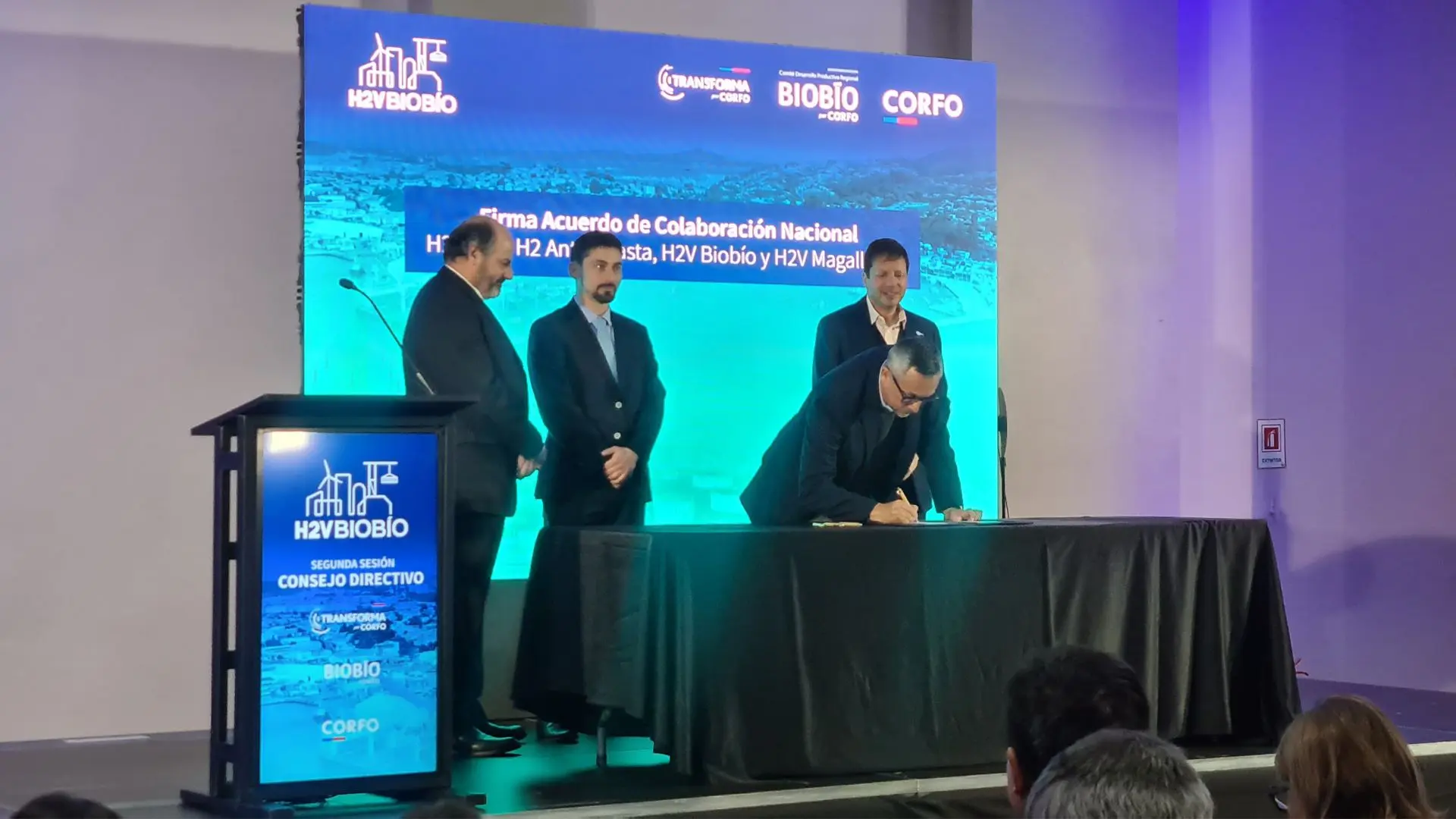 Región del Biobío se posiciona como referente nacional en hidrógeno verde al firmar acuerdo interregional