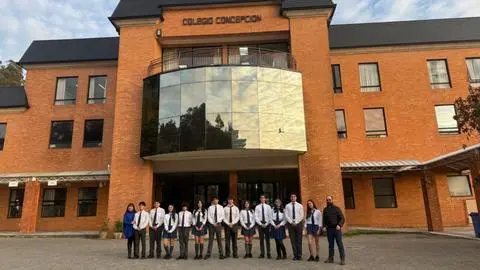Alumnos de Colegios Concepción viajan a Estados Unidos por intercambio científico de la NASA