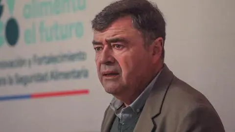 Presidente Boric remueve a Esteban Valenzuela del Ministerio de Agricultura tras descuelgue del FRVS de lista única oficialista