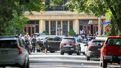 Tiroteo deja dos niños muertos y 17 heridos en escuela católica de Minneapolis en Estados Unidos
