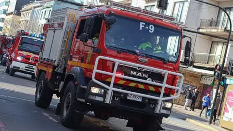 Amago de incendio afectó a conocido local comercial de Plaza Perú en Concepción