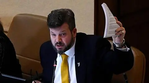 Polémica intervención de Kaiser en el Congreso: Leyó minuta de la comisión de Derechos Humanos con un “error serio”