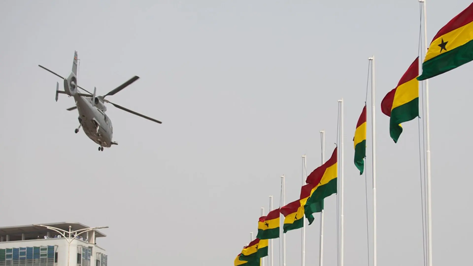 Helicóptero militar de Ghana capota y causa muerte de 8 personas: Entre los fallecidos hay dos ministros