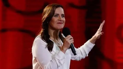 “Es muy peligroso que censuren a los artistas”: Natalia Valdebenito se refiere a recurso en su contra durante show en Concepción