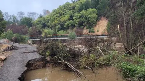 Vecinos de Hualqui abogan por pronta solución tras dudosa construcción de puente