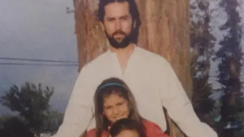 Muere padre de Maura Rivera tras atropello en Puente Alto