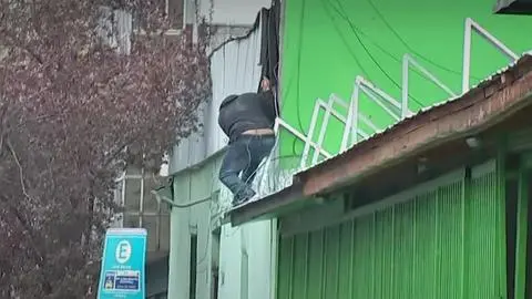 Captan escape en vivo tras crimen en la “esquina de la muerte” de Independencia