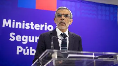 Ministro de Seguridad llegará a Concepción en medio de alza de delitos violentos: encabezará inauguración de escuela de suboficiales