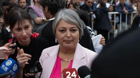 “Yo no soy la mamá de ningún dirigente”: Jeannette Jara responde a las declaraciones de Carmona
