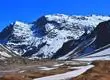 Cajón del Maipo: Autoridades monitorean aislamiento por nieve en Baños Colina y descartan evacuación de emergencia