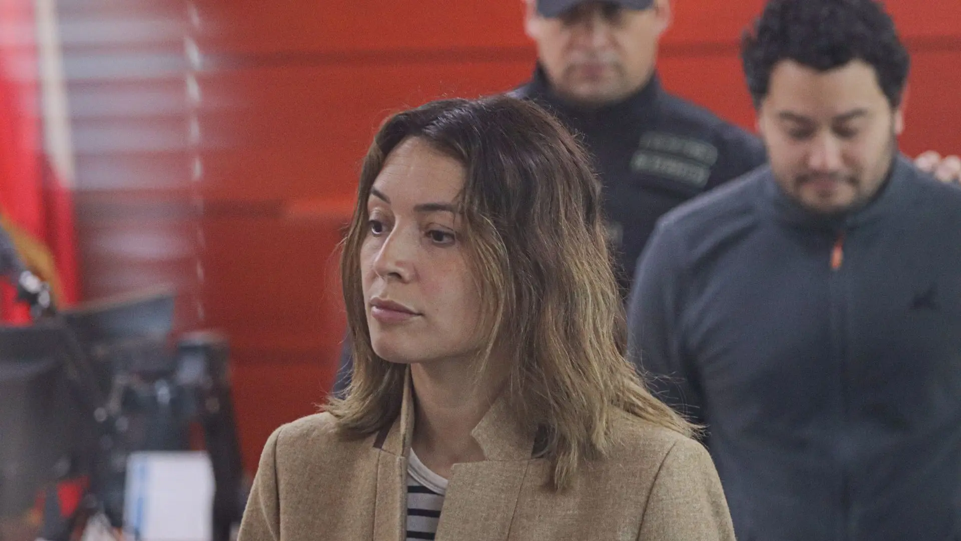 Fiscalía acusa por estafa a Camila Polizzi y pide cárcel por el Caso Lencería: Funcionarios públicos podrían pasar 15 años tras las rejas