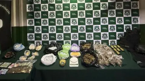 Incautan drogas y municiones tras operativo en Conchalí
