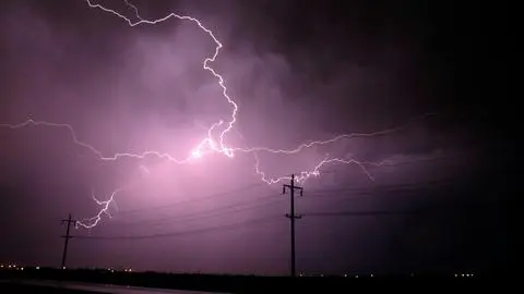 Senapred emite Alerta Temprana en el Biobío por nuevo sistema frontal: Posibles tormentas eléctricas