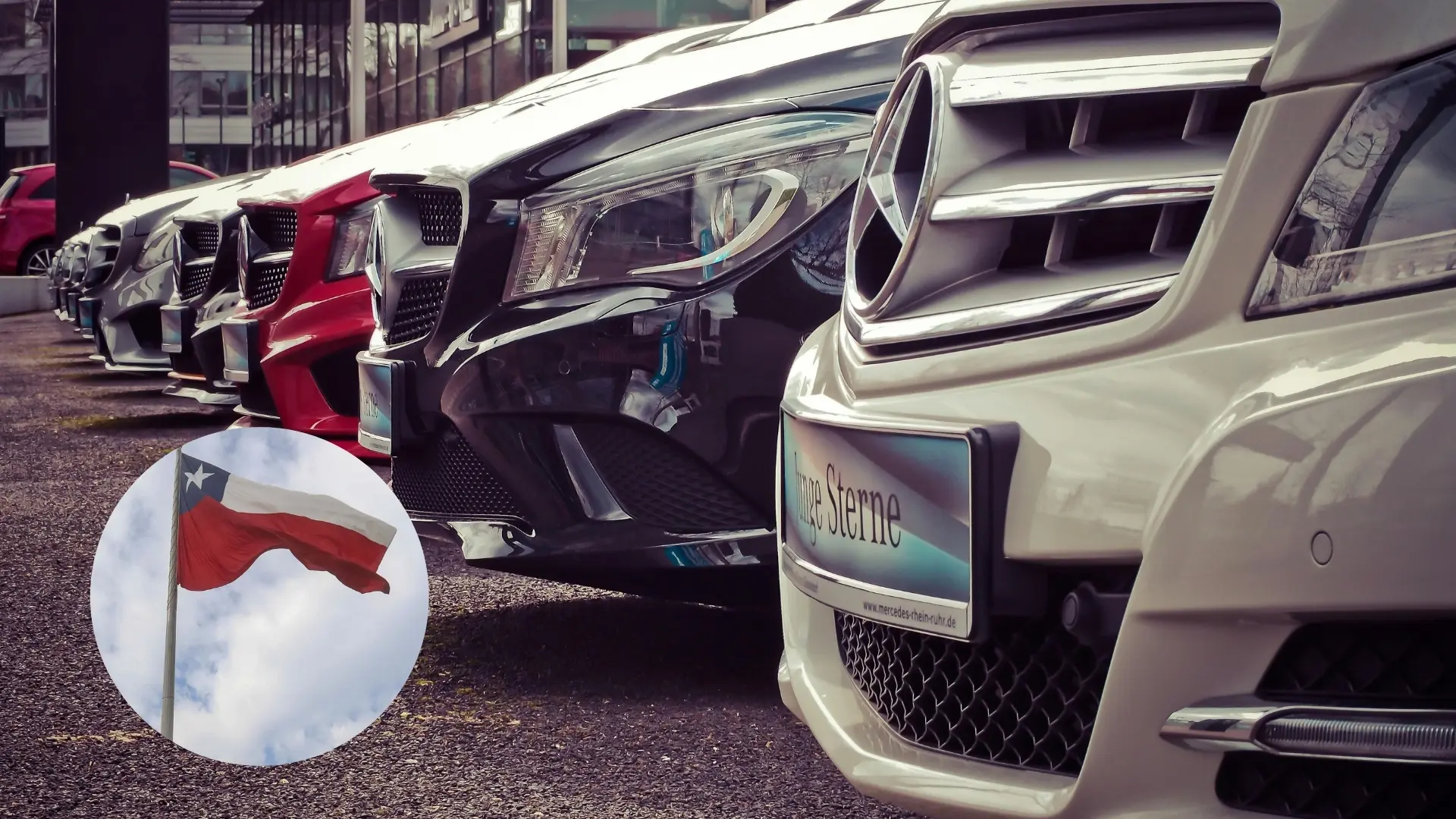 ¿Es obligatorio instalar la bandera de Chile en los autos?