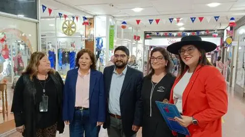Autoridades llaman a evitar gastos irresponsables y fomentan compras en comercios formales en Fiestas Patrias