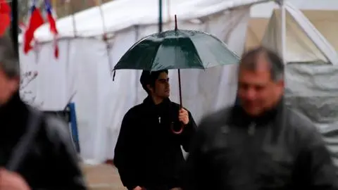 Sistema frontal llegará al Biobío en Fiestas Patrias: este sería el día con más lluvia en Concepción