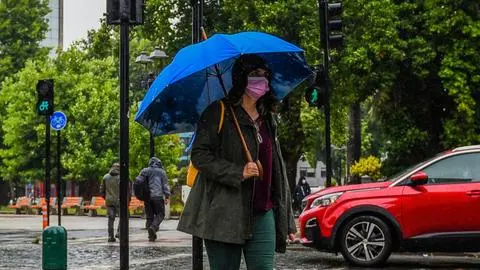 Meteorología emite alerta por lluvia fuerte en zonas del sur de Chile este fin de semana: hasta 200 mm acumulados