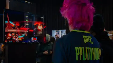 “Ha aumentado de manera significativa todo lo respectivo a videojuegos”: Cristhian Henríquez, el coordinador general de UdeC eSport 