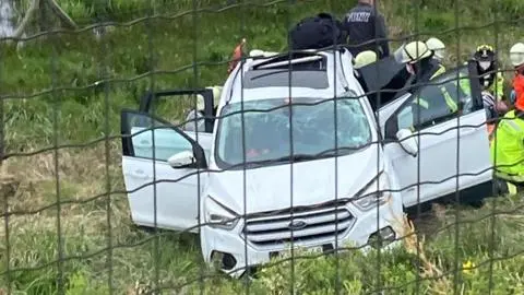 Tres lesionados tras desbarrancamiento de vehículo en la ruta Interportuaria de Talcahuano