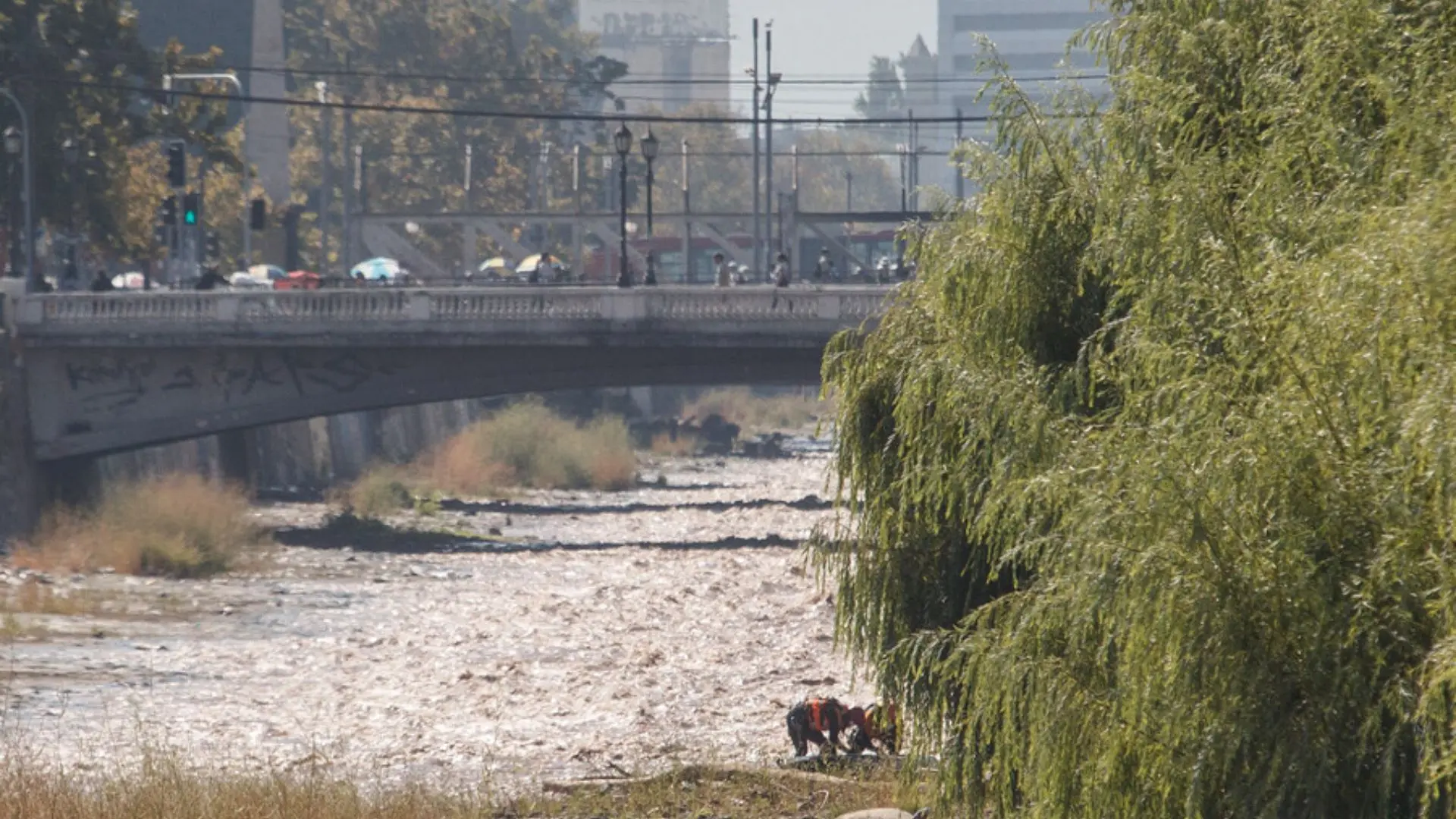 Encuentran cuerpo sin vida de sexo masculino en el río Mapocho