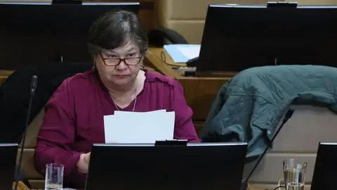 Servel justifica rechazo a repostulación de diputada María Candelaria Acevedo