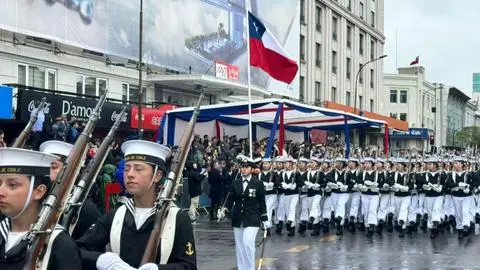 Más de 1.400 efectivos de las FF.AA y Orden participaron en la Parada Militar de Concepción