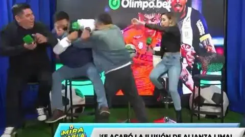Comentaristas se van a los golpes tras eliminación de Alianza Lima ante la U de Chile en Copa Sudamericana