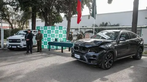Desarticulan en Cerrillos y La Cisterna banda de robo de autos liderada por menor de edad