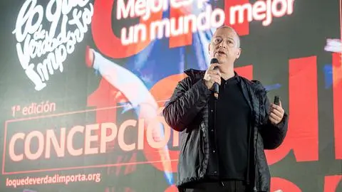 “A través de la criminalidad no llegas al éxito”: El potente mensaje del hijo de Pablo Escobar en Concepción