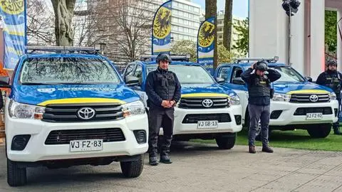 Municipio de Concepción refuerza seguridad con 6 nuevas camionetas y un camión para decomisos