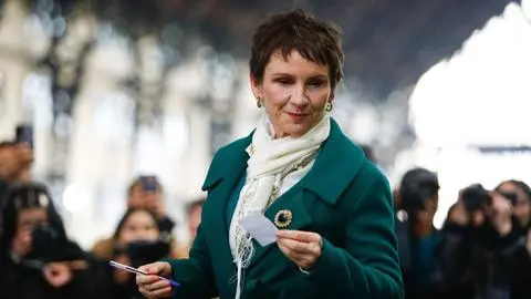 Carolina Tohá reaparece tras derrota electoral y llama a apoyar a Jeanette Jara en presidenciales 2025