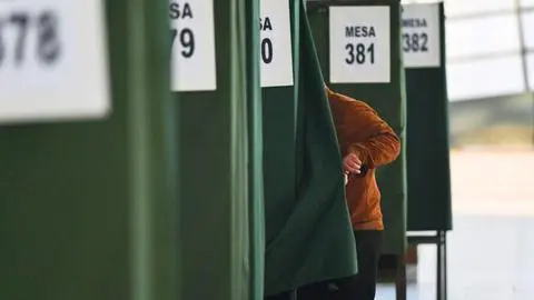 Senado aprueba multa por no votar en proyecto de voto obligatorio