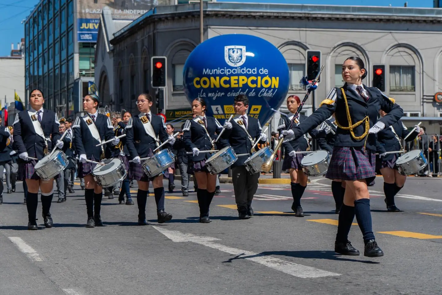 Concepción celebró 475 años con desfile cívico militar en Plaza de la Independencia
