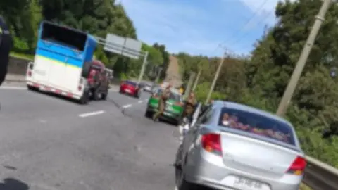 Oficial de Carabineros resulta gravemente herido tras accidente de motocicleta en Concepción