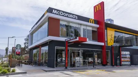 Investigan muerte de trabajadora de McDonald’s que desapareció durante su turno y fue encontrada en vivienda conjunta