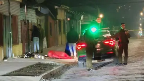 Caen dos presuntos homicidas en Concepción: uno administra local en conocida galería del centro penquista
