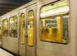 Encuentran muertas a dos niñas de 12 y 13 años que intentaron cumplir un peligroso desafío viral de TikTok en el metro de Nueva York