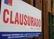 Una mujer estaba totalmente sedada: Allanan y clausuran clínica estética sin autorización necesaria en Las Condes