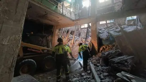 Se han hallado cuatro cadáveres: Confirman víctimas fatales tras derrumbe de edificio en Madrid