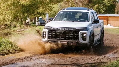 Maritano Ebensperger presentó en Concepción la nueva línea de camionetas Maxus en un evento lleno de innovación y potencia