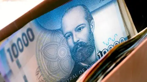 Aguinaldo de Navidad 2025: este es el monto y los requisitos para recibirlo este año