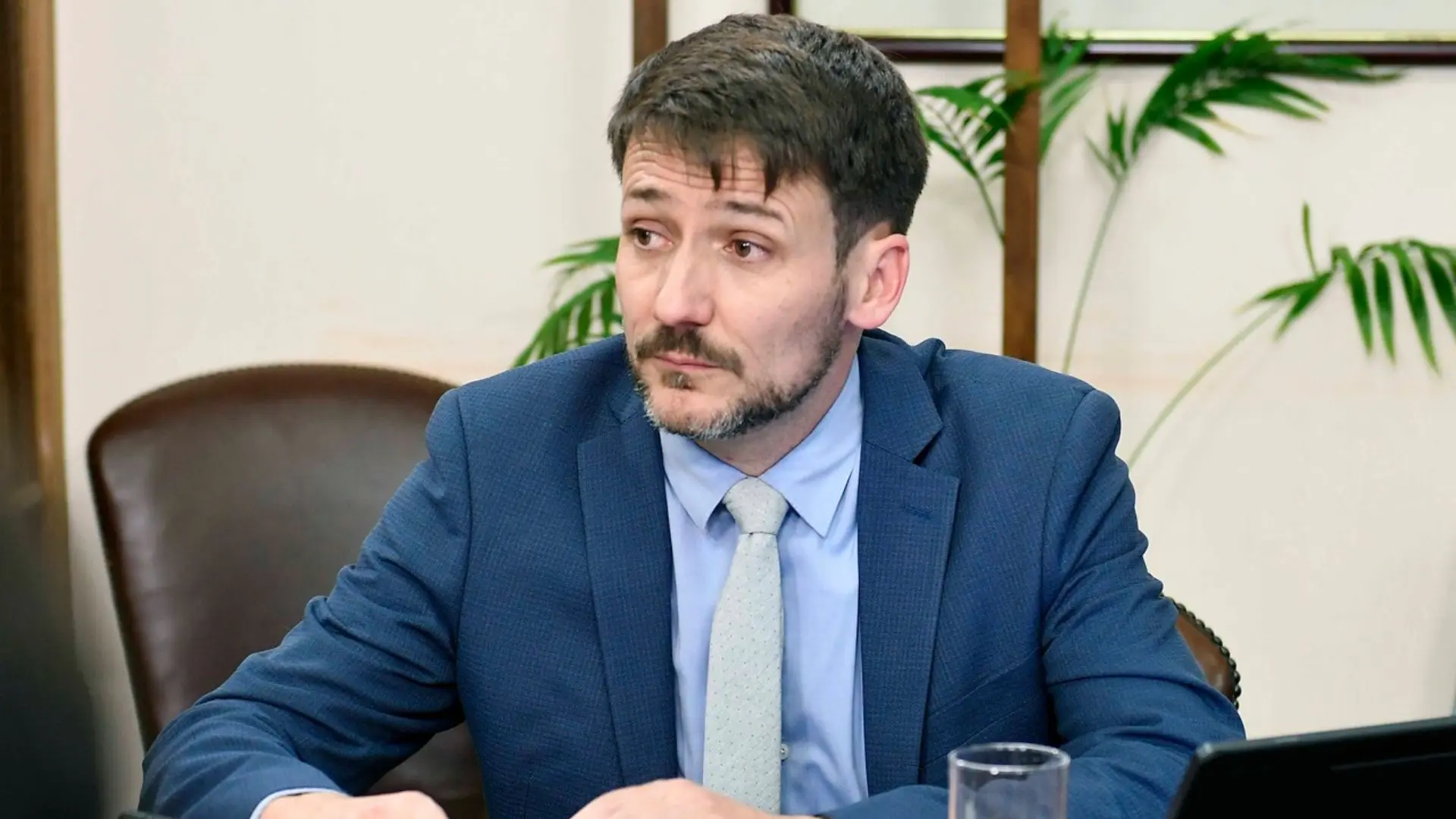 “No puede pasar desapercibido”: Bancada UDI anuncia acusación constitucional contra ministro Pardow por cobros irregulares en cuentas de luz