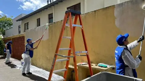 Tras el 27F: Segunda Compañía de Bomberos de Concepción remodela su fachada
