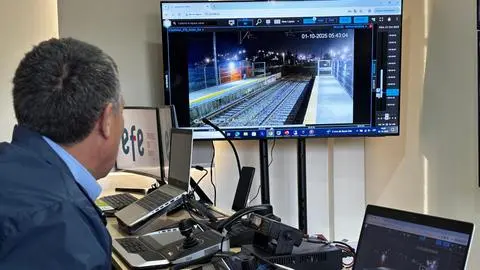 Presentan moderna central de monitoreo de EFE Sur que refuerza la seguridad ferroviaria con IA