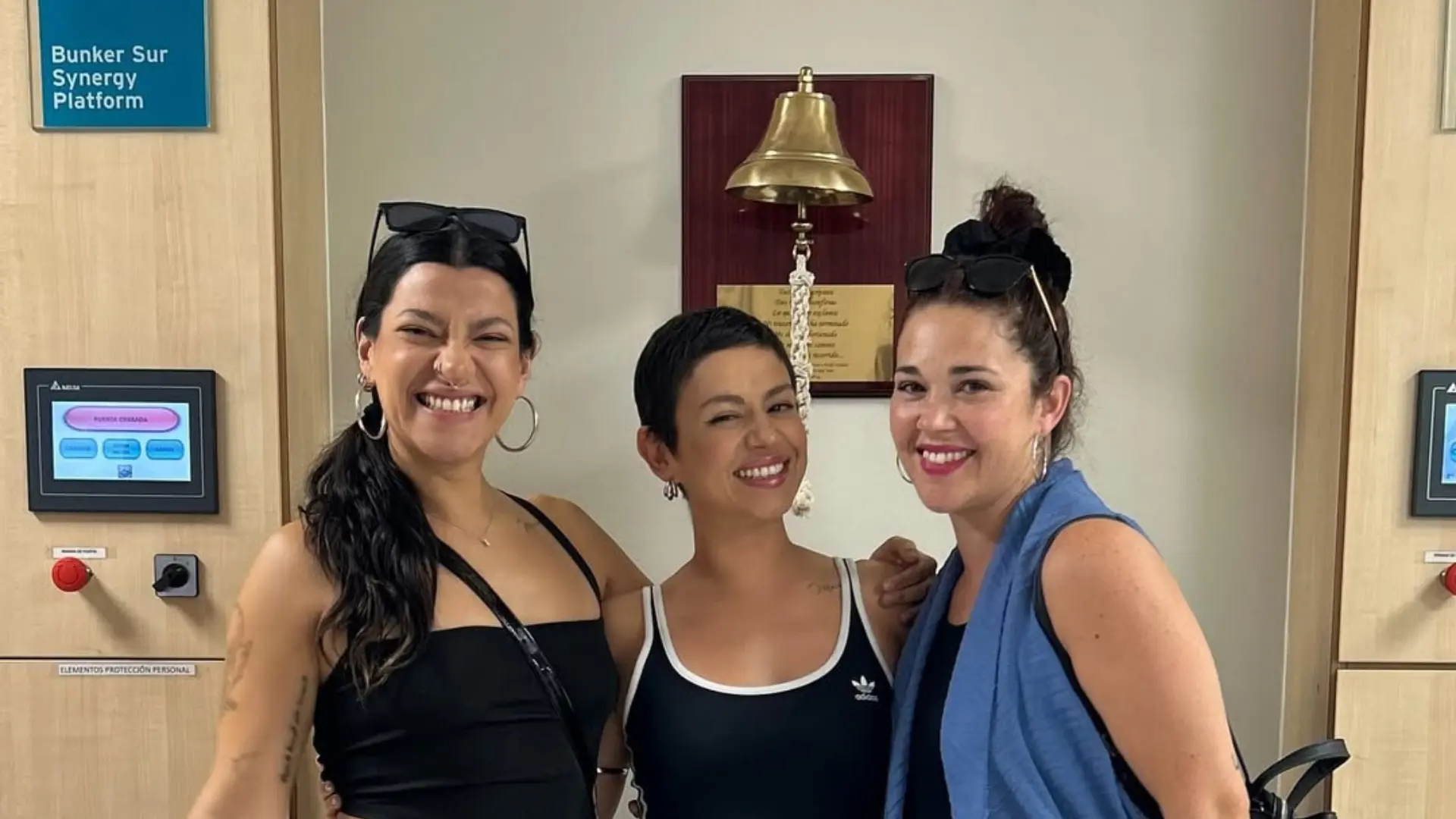 Karla Melo celebra tras finalizar tratamiento contra cáncer de mama