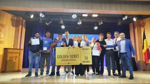 Estudiantes de Colegio Nuevos Horizontes de San Pedro de la Paz fueron premiados por Programa TechTalent de la USM