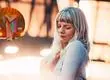 “Poder amar y ser quien queramos ser”: Aurora envía mensaje a la comunidad trans de Chile durante concierto